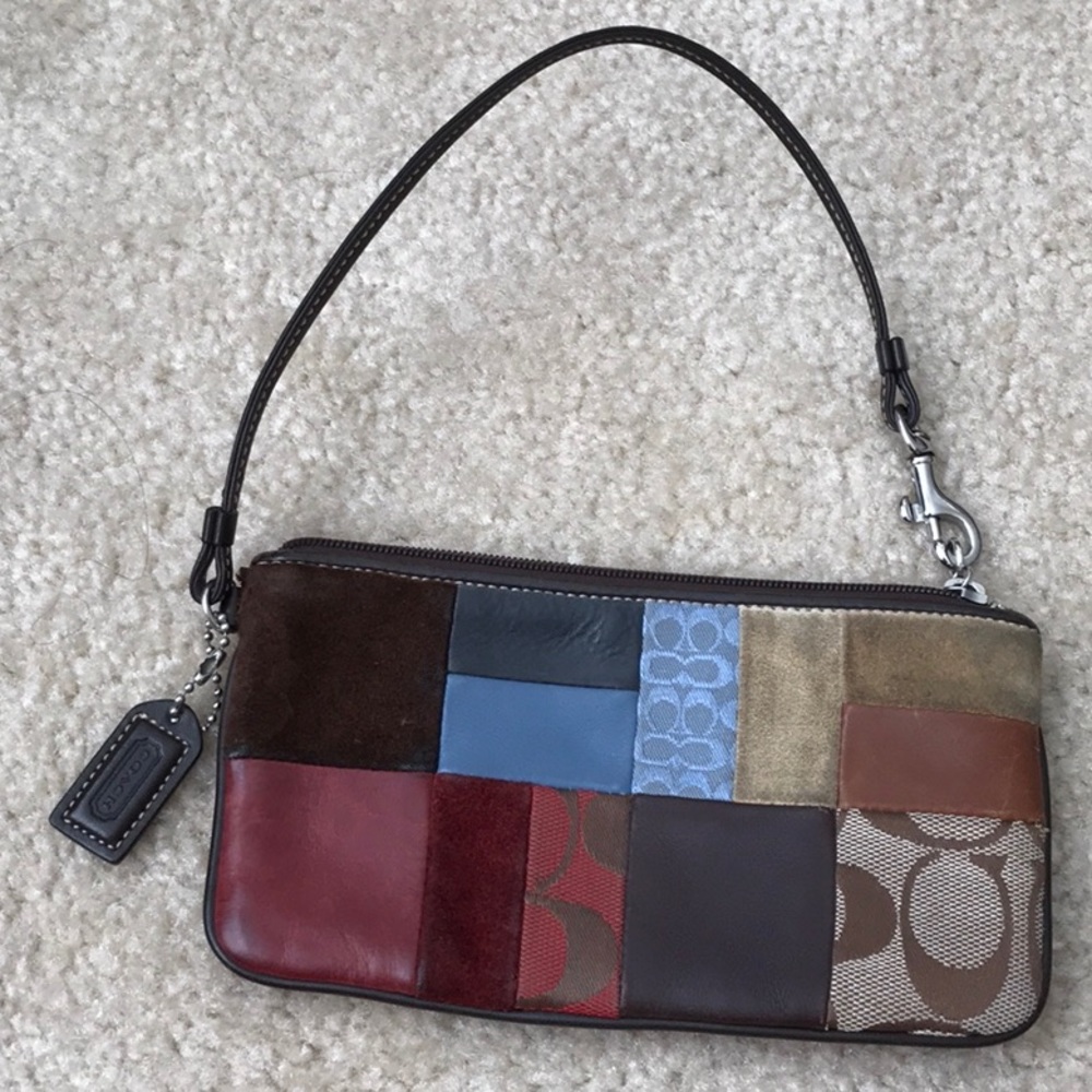 Preloved Coach Wristlet
